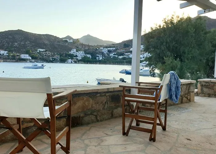 فيلة εν πλω *