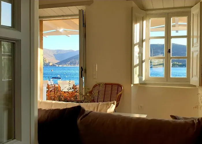 εν πλω فيلة Grikos Bay (Patmos)